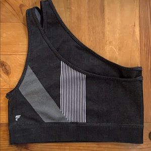 Fabletics bra